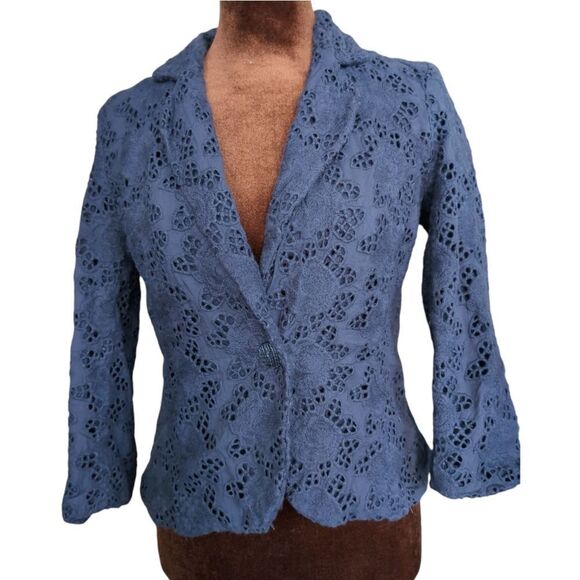 - Sandro navy Cotton eyelet embroidered Cropped blazer size S 3/4 sleeves - Picture 2 of 7